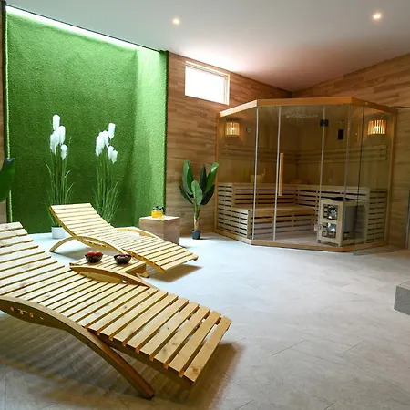 Vila House *